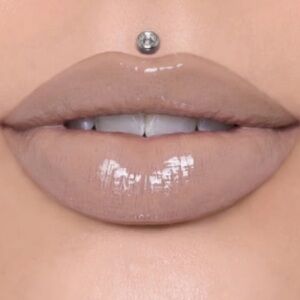 Brand New JEFFREE STAR THE GLOSS SILK ROPE Full Size Lip Gloss Pigmented Neutral